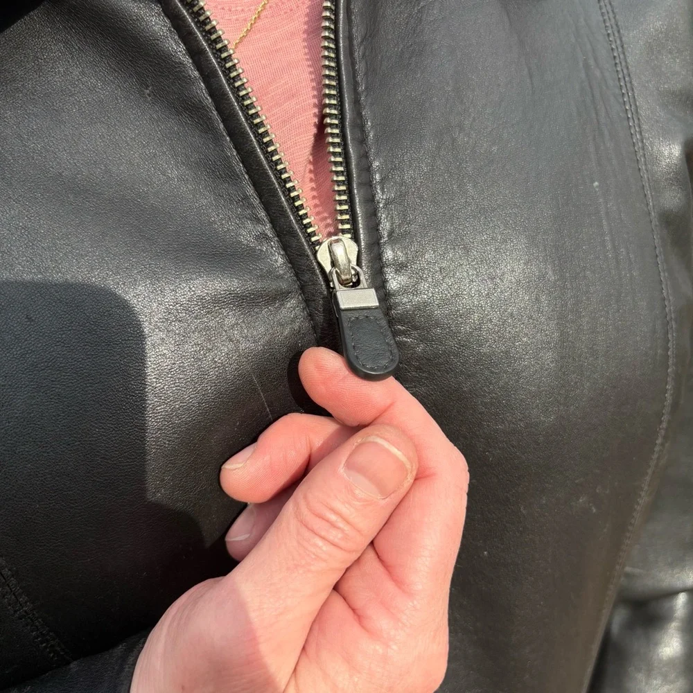 ANN TAYLOR LEATHER JACKET 12 - Picture 14 of 16